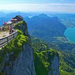 Jugendgastehaus St. Gilgen Hostel Sankt Gilgen