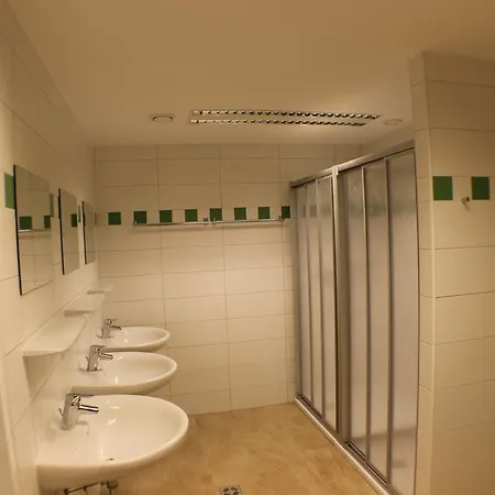 Jugendgaestehaus *