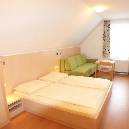 Jugendgaestehaus * Sankt Gilgen