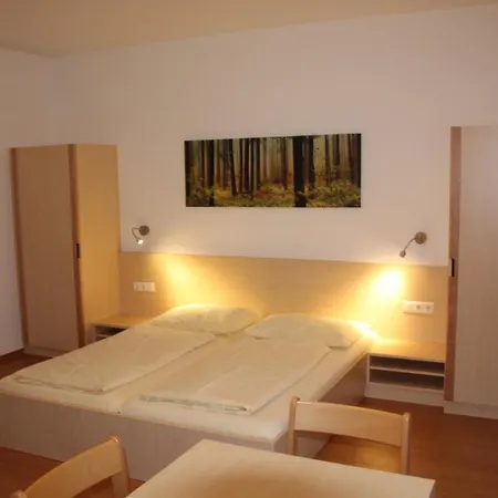 Jugendgästehaus * Sankt Gilgen